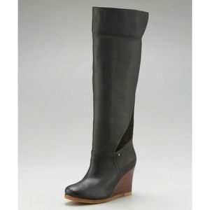 Ugg Revenna Leather Wedge Boots Size 9